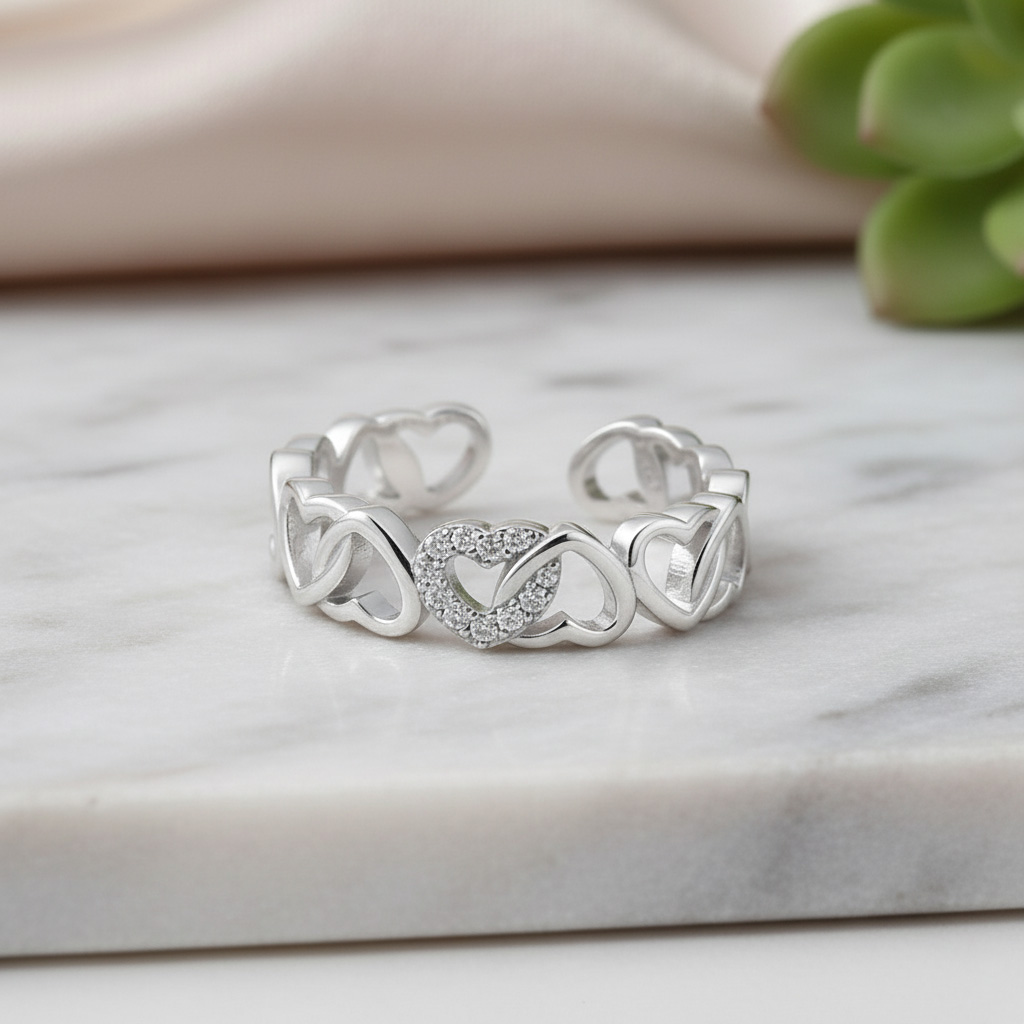 Sterling Silver Sparkling Clear Zircon Free Size Ring 1 خاتم فضة925 بتصميم قلبين متقابلين مزين بزركون لامع مقاس قابل للتعديل - الصورة 1
