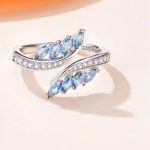 ⁦خاتم فضة تصميم أوراق الصفصاف مرصع بزركون أزرق أنيق مقاس قابل للتعديل⁩ - الصورة ⁦3⁩